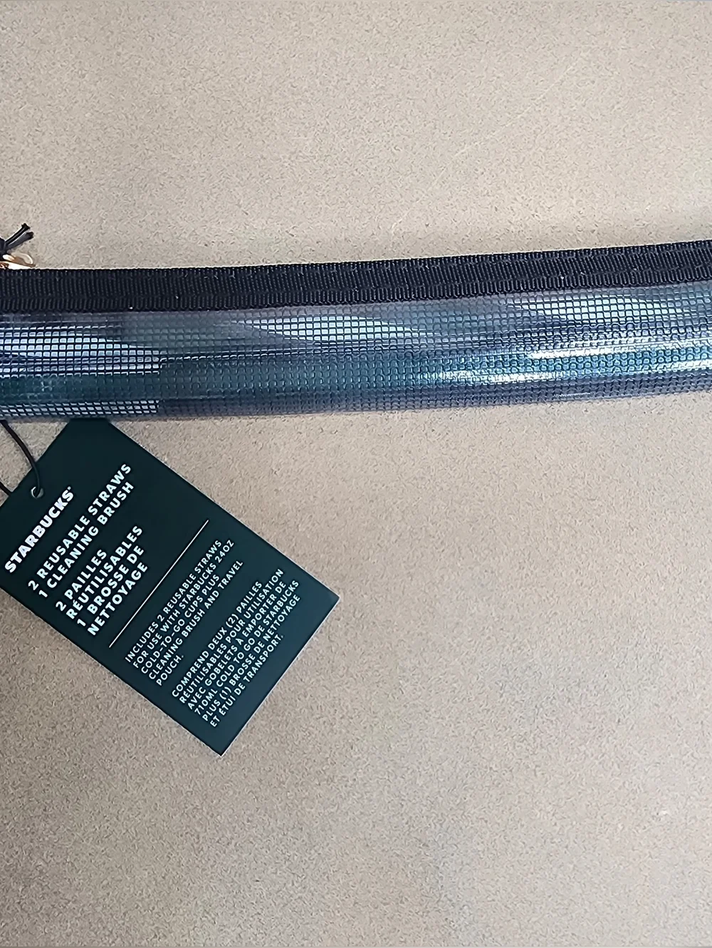 NWT Starbucks Reusable Straw Kit 2 Straws, Cleaner, And Pouch